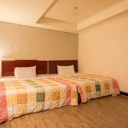 Galaxy Hotel Taichung Eksteriør bilde