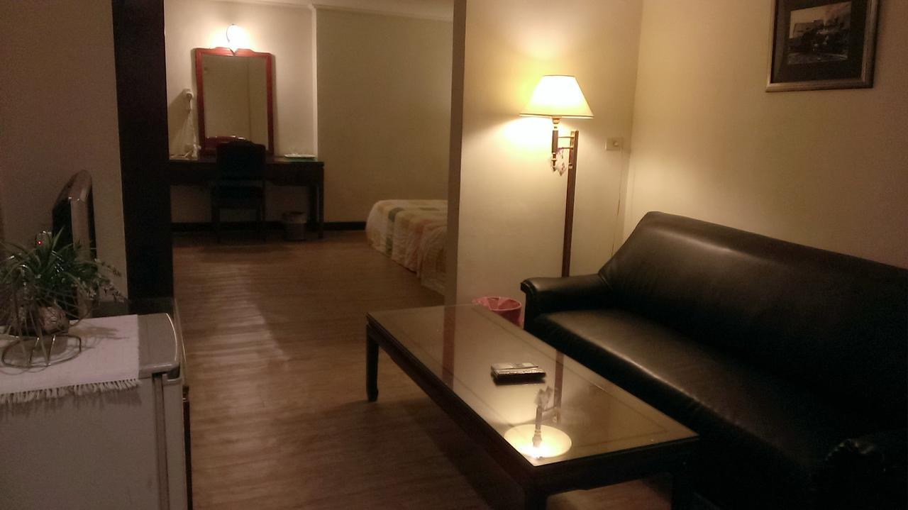 Galaxy Hotel Taichung Eksteriør bilde