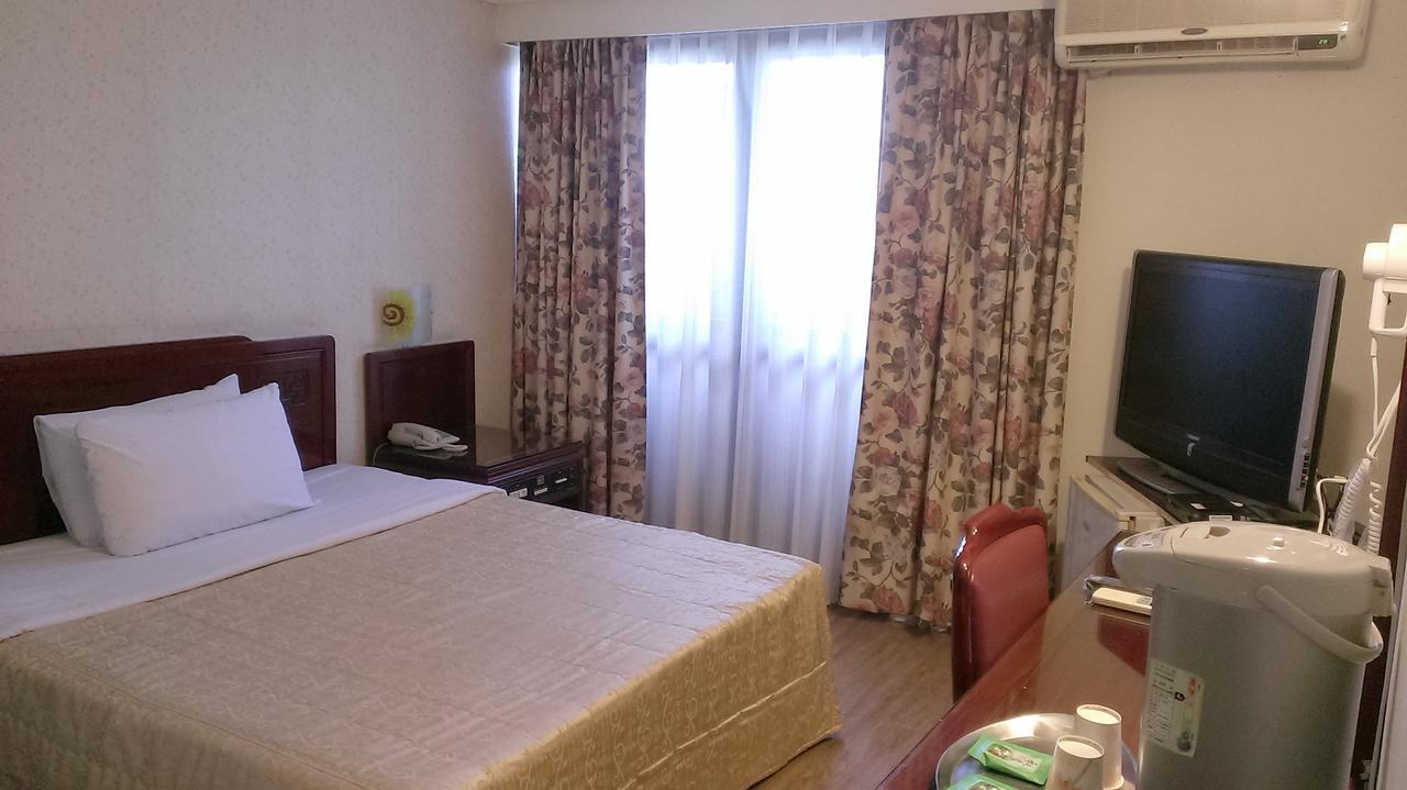 Galaxy Hotel Taichung Eksteriør bilde
