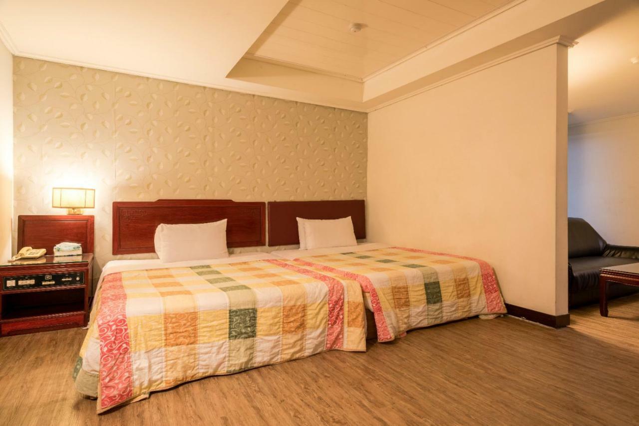 Galaxy Hotel Taichung Eksteriør bilde